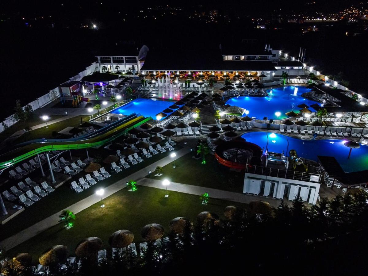 Hotel Aqua Kurdzhali ภายนอก รูปภาพ