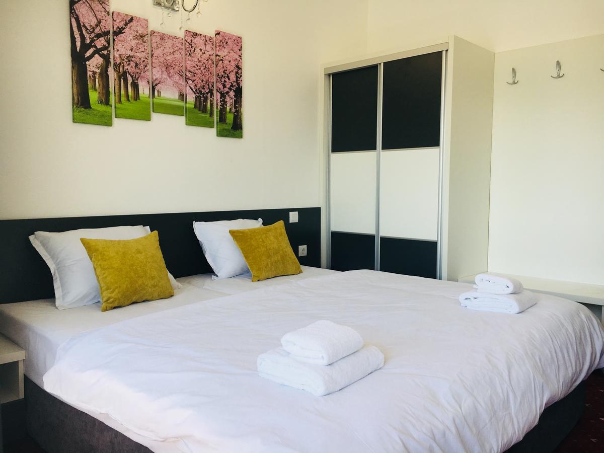 Hotel Aqua Kurdzhali ภายนอก รูปภาพ