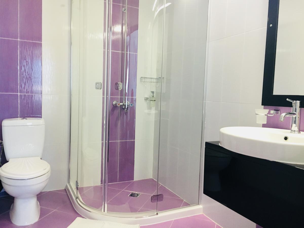 Hotel Aqua Kurdzhali ภายนอก รูปภาพ