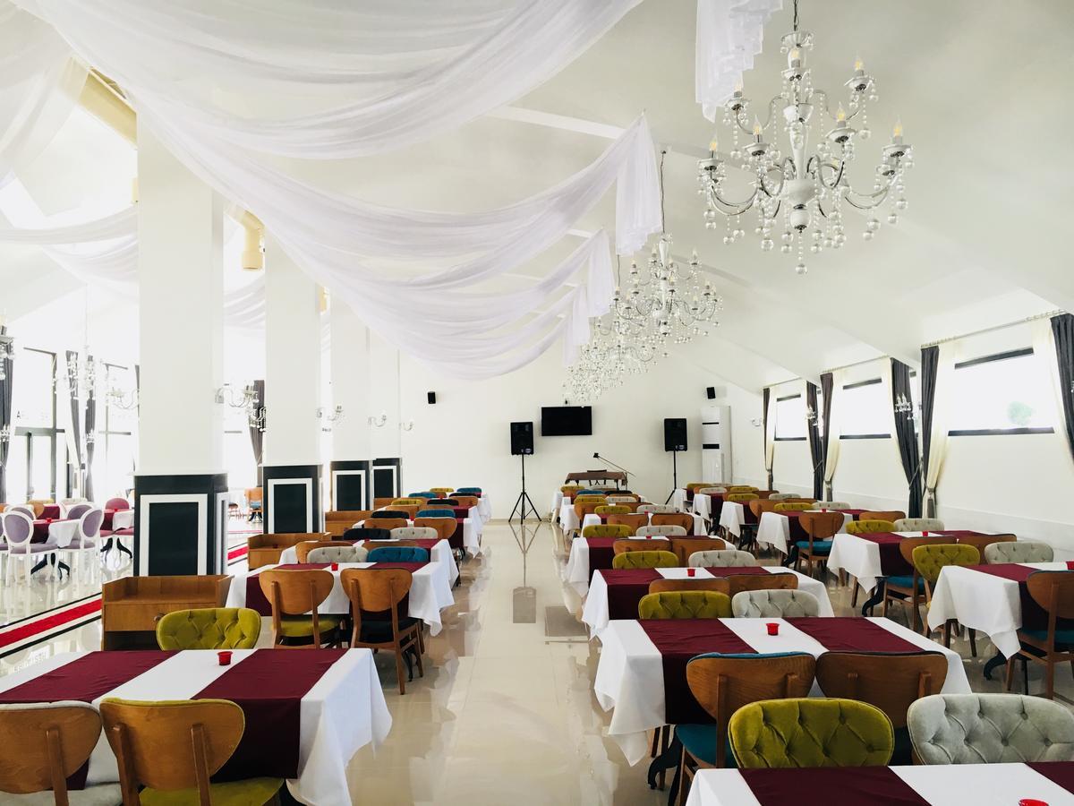Hotel Aqua Kurdzhali ภายนอก รูปภาพ