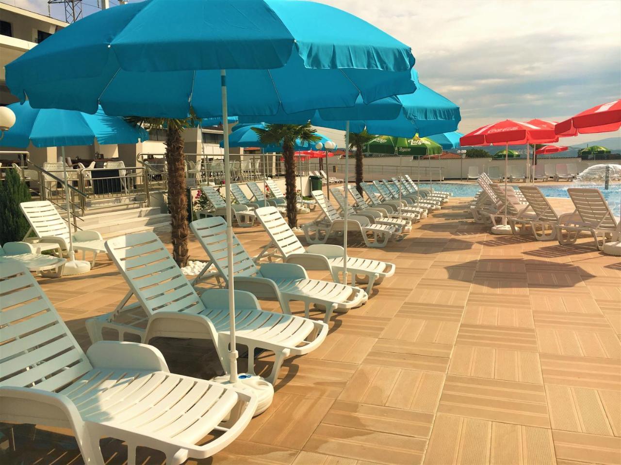 Hotel Aqua Kurdzhali ภายนอก รูปภาพ