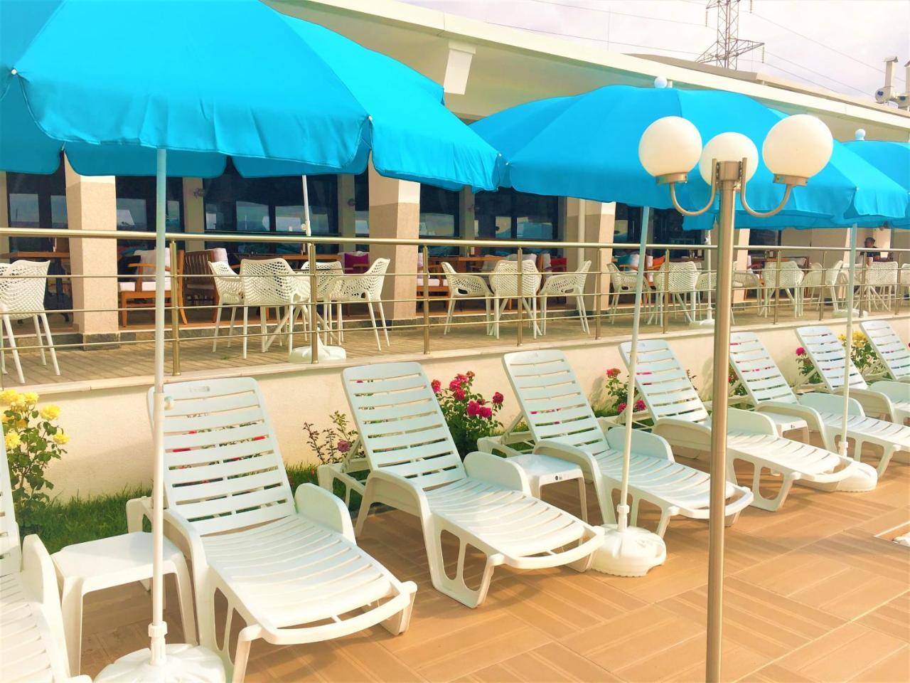 Hotel Aqua Kurdzhali ภายนอก รูปภาพ